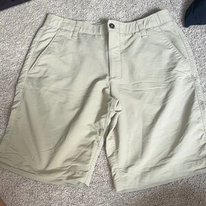 Under Armour Men's Beige Hybrid Shorts